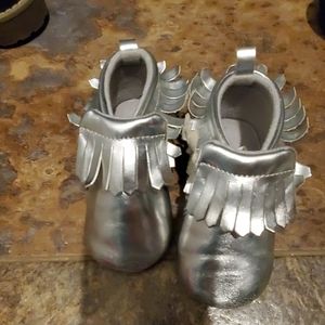 Baby girls silver moccasin shoes